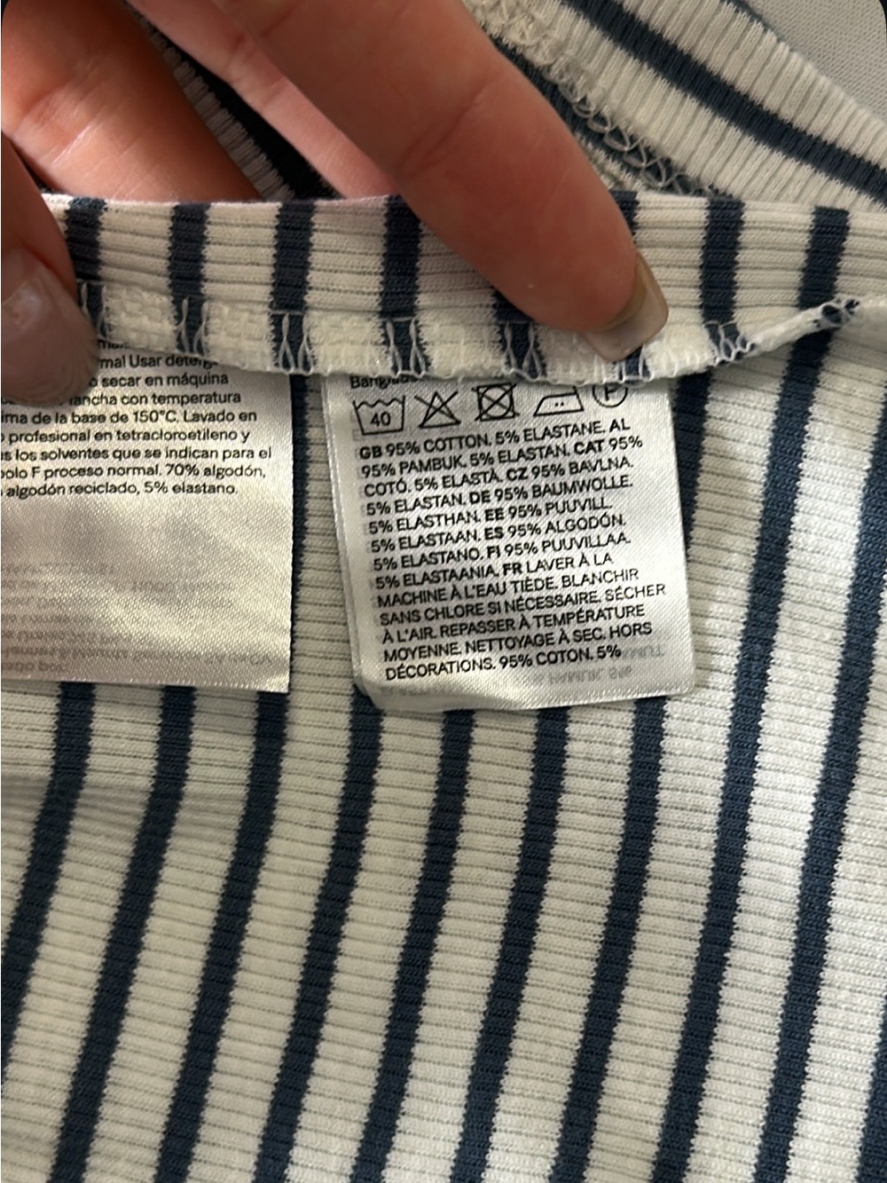 H&M Top - Picture 5 of 5